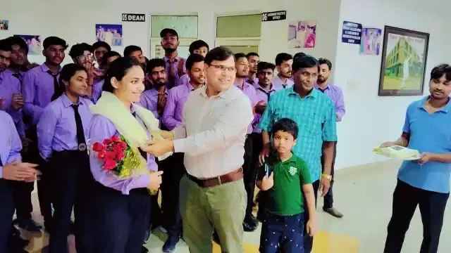 Madhu Vachaspati Institute of Engineering & Technology Kaushambi College photo 22